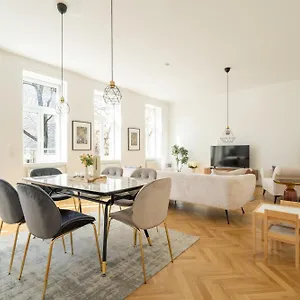 4ty3 - Spacious In The Heart Of The 8th District Is Calling Apartment Wien